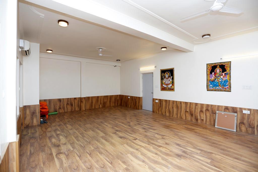 Oyo 5936 Hotel Hermitage Rishīkesh Eksteriør billede